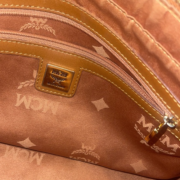 MCM Tan Leather Women's Bag - Picture 12 of 16